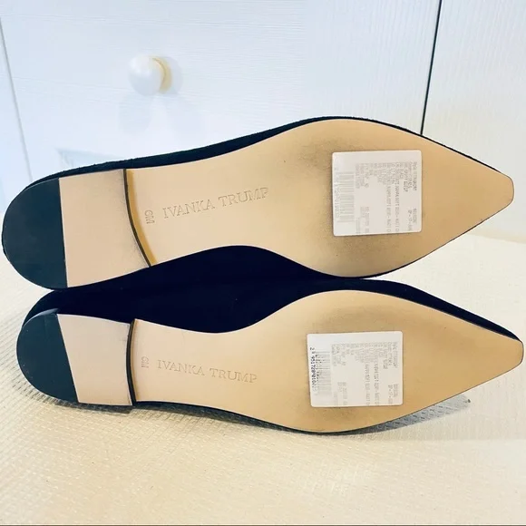 NWT Ivanka Trump Tramory Suede Pointed Toe Flats - Picture 11 of 11